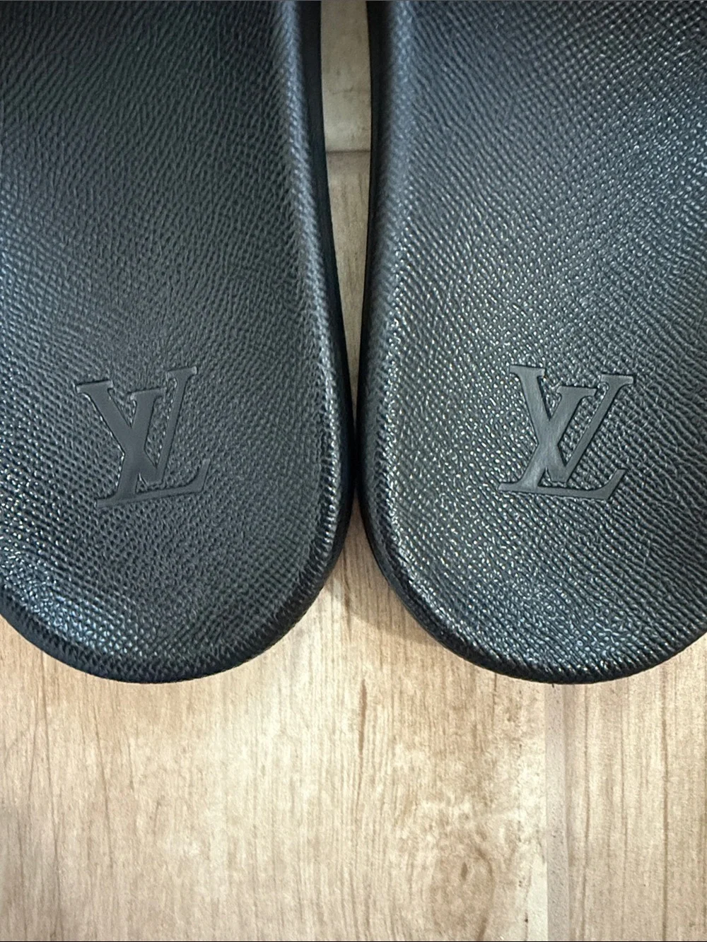 Louis Vuitton image shows